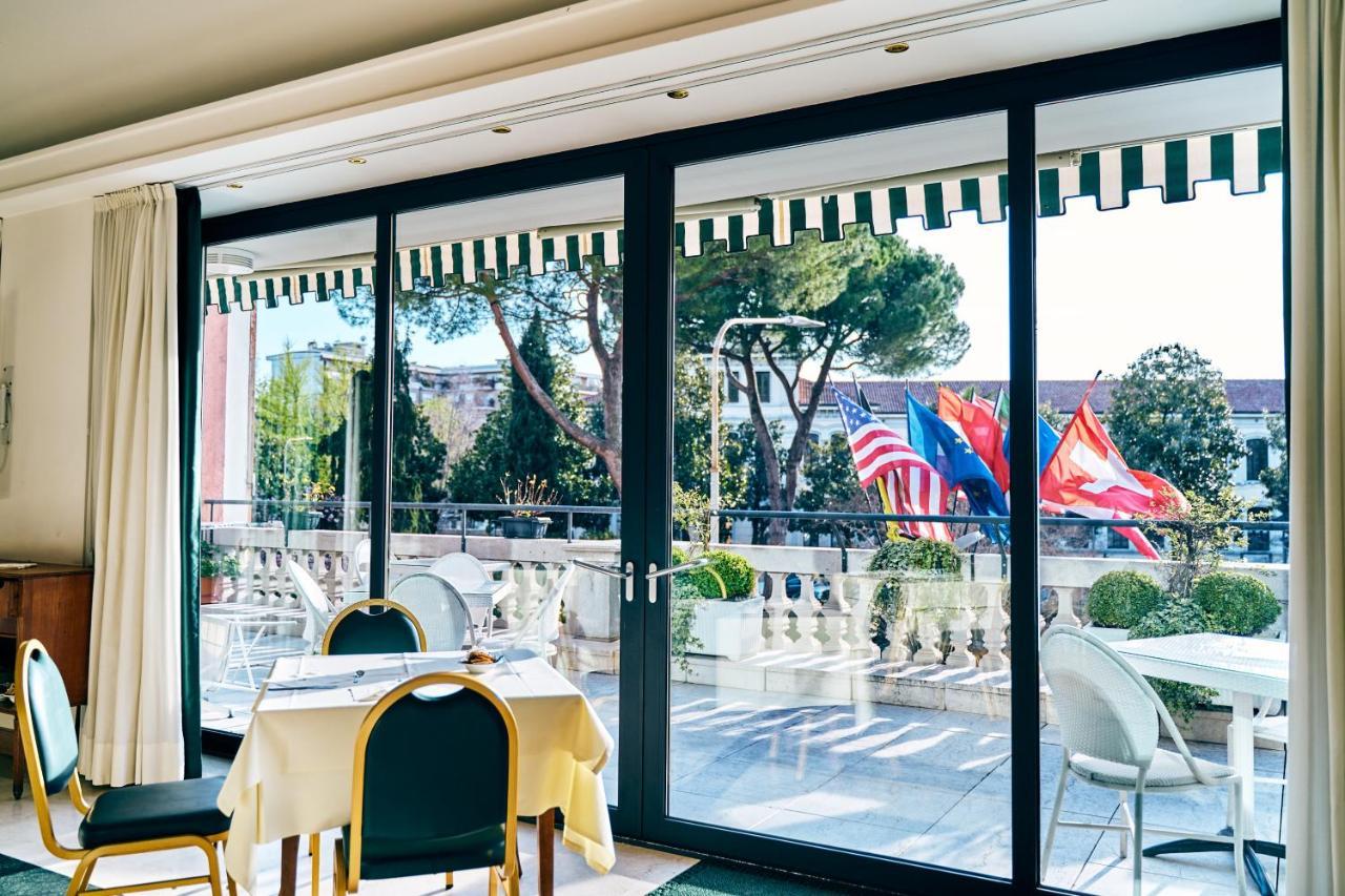 Ambassador Palace Hotel Udine Exterior foto
